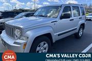 PRE-OWNED 2011 JEEP LIBERTY S en Madison WV