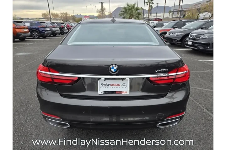$18749 : BMW 7 Series 2016 740i 4dr S image 5