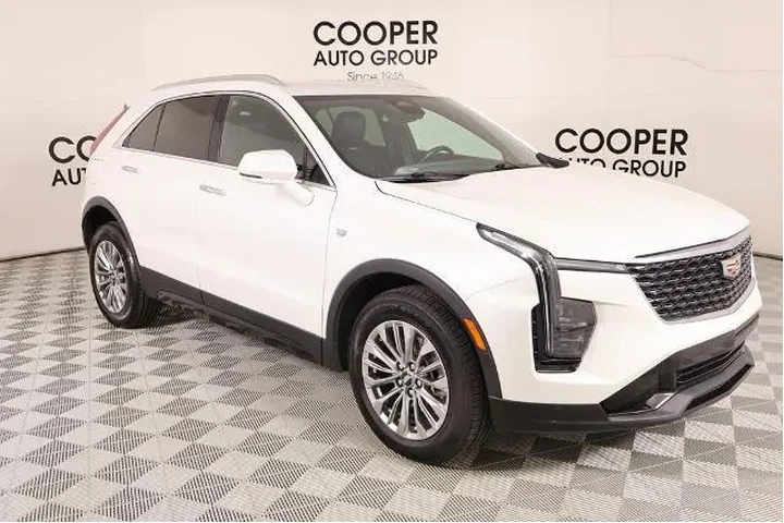 $31708 : Cadillac XT4 2024 4x4 Premiu image 1