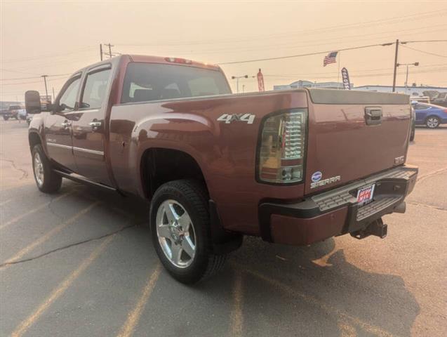 $38999 : 2013 GMC Sierra 2500HD Denali image 7