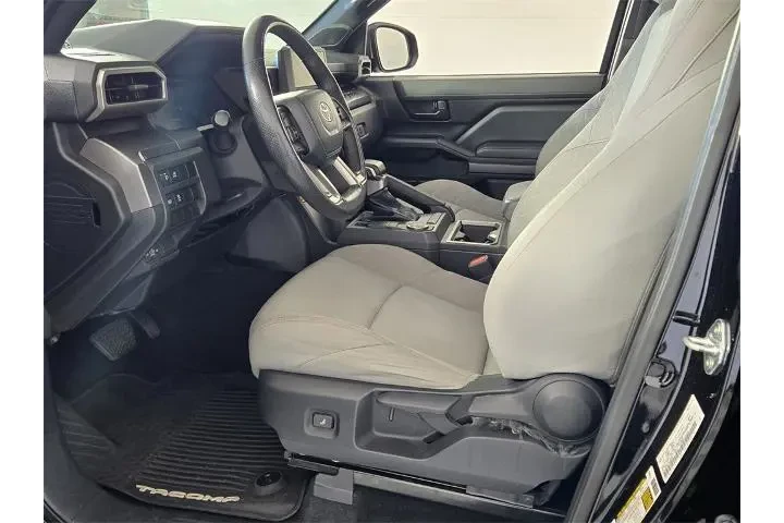 $34888 : Toyota Tacoma 2024 4x2 SR5 4 image 7