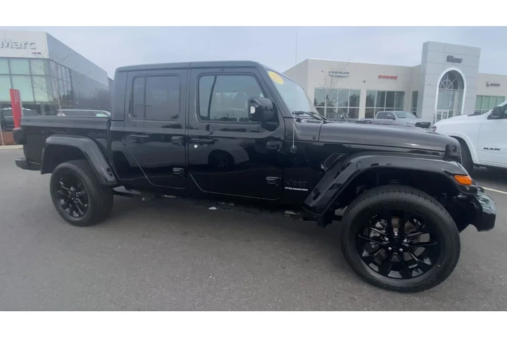 $37727 : Jeep Gladiator 2023 4x4 Over image 4