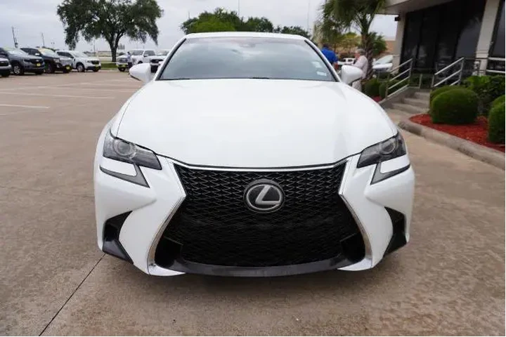 $24225 : Lexus GS 200t 2017 4dr Sedan image 2