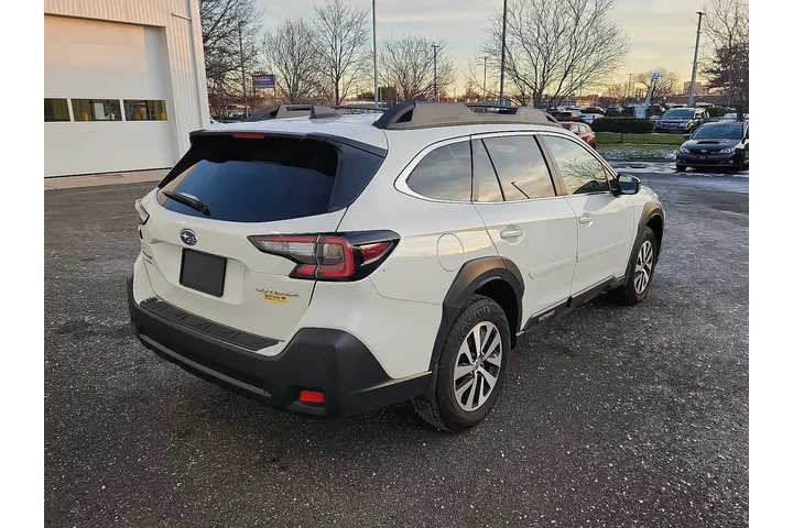 $31898 : Subaru Outback 2025 AWD Prem image 6