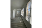$1695 : 3471 W 5th St thumbnail