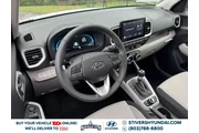 $24557 : Hyundai VENUE 2026 SEL 4dr C thumbnail
