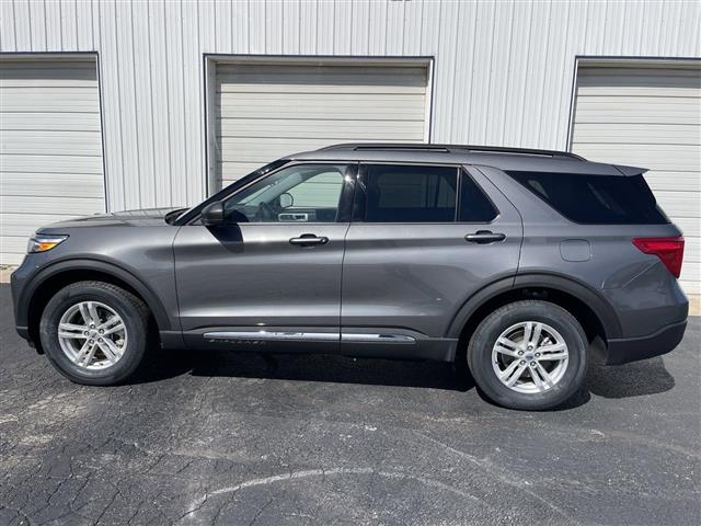 $32988 : 2021 Explorer XLT SUV I-4 cyl image 7