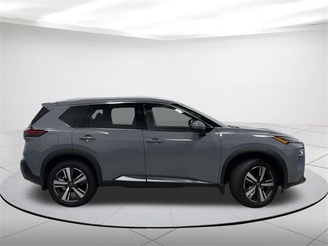 $27546 : Pre-Owned 2023 Rogue SL image 2