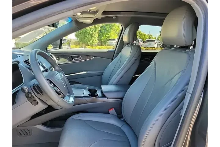 $23490 : Lincoln Nautilus 2019 Reserv image 9