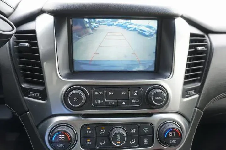 $17588 : Chevrolet Tahoe 2019 4x2 LS image 8