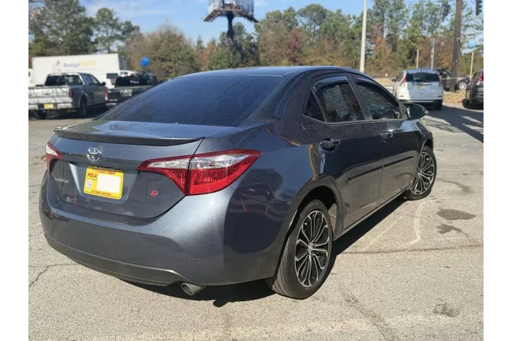 2015 Corolla S image 5