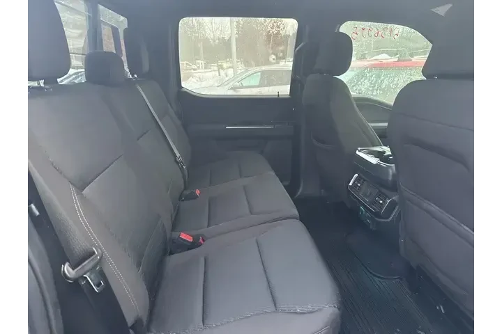 $39979 : Ford F-150 2023 4x4 XLT 4dr image 5