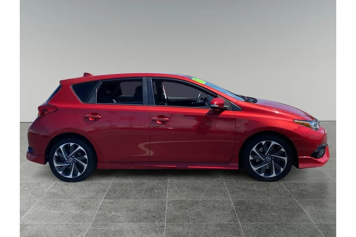 $19281 : Toyota Corolla iM 2017 image 6