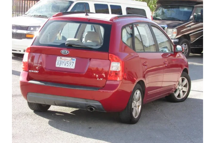 $5995 : 2007 Rondo LX image 8