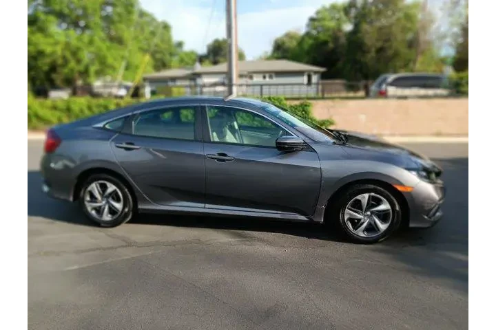 $22995 : Honda Civic 2020 LX 4dr Seda image 3