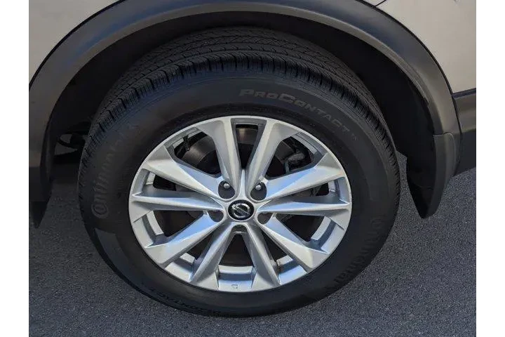 $15999 : Nissan Rogue Sport 2019 S 4d image 7