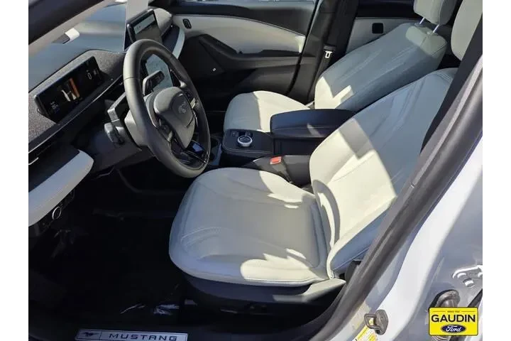 $35995 : Ford Mustang Mach-E 2023 Pre image 10