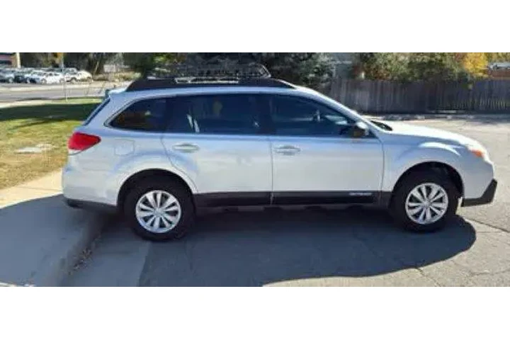 $4950 : Subaru Outback 2014 AWD 2.5i image 6