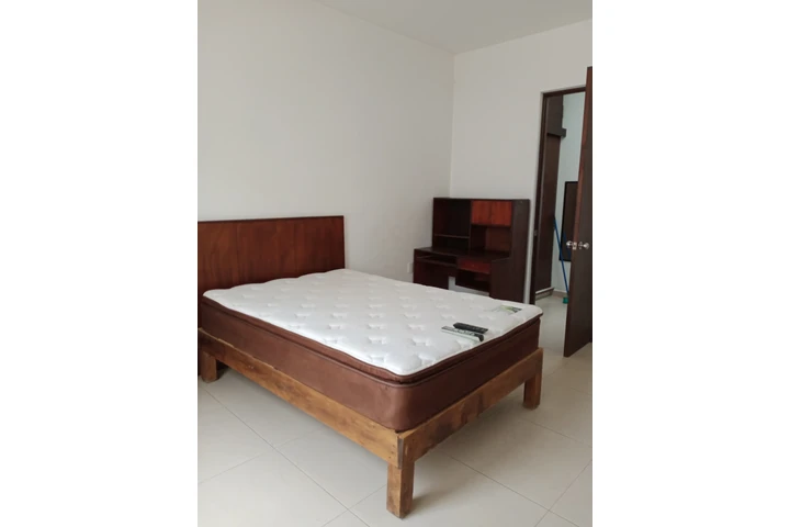 $6000 : rento departamento amueblado image 2