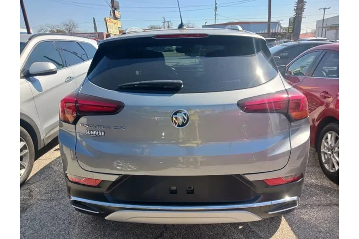 $18800 : 2023 Encore GX Essence image 5