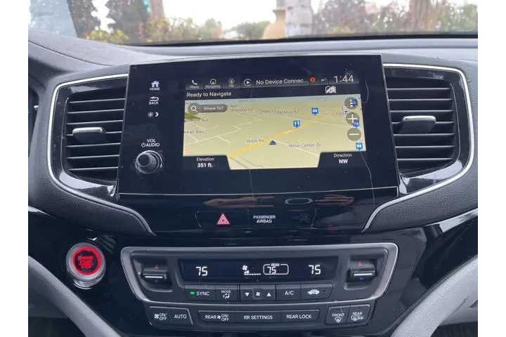 $29990 : Honda Pilot 2021 AWD Touring image 10