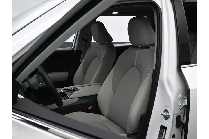 $38499 : Toyota Grand Highlander 2025 image 10