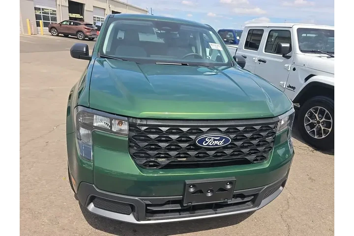 $27898 : Ford Maverick 2025 XLT 4dr S image 2