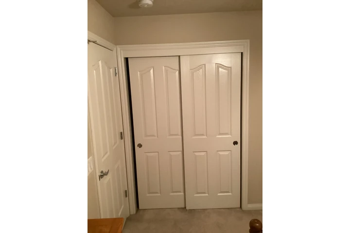 $950 : Cuarto Amueblados(Listos)+Wifi image 8