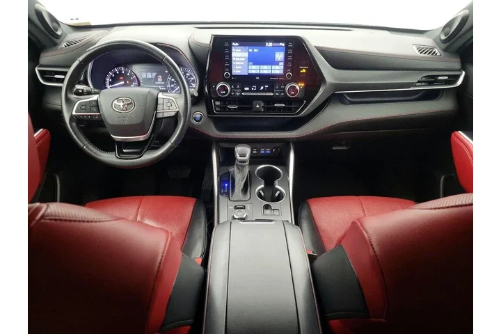 $33998 : Toyota Highlander 2022 AWD X image 9
