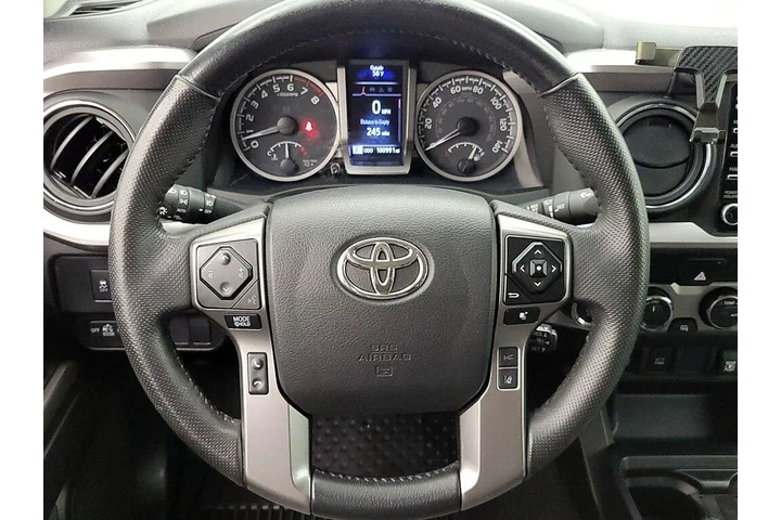 $31998 : Toyota Tacoma 2023 4x4 SR5 V image 10
