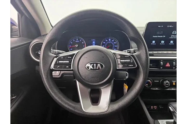 $15998 : Kia Forte 2021 LXS 4dr Sedan image 10