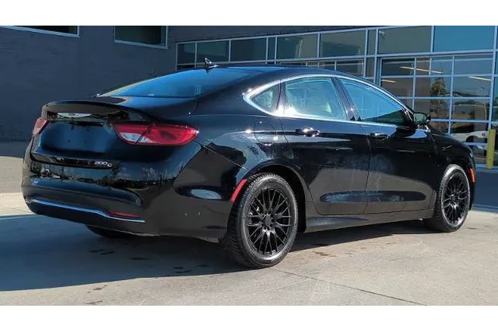 $5995 : Chrysler 200 2015 C 4dr Seda image 5