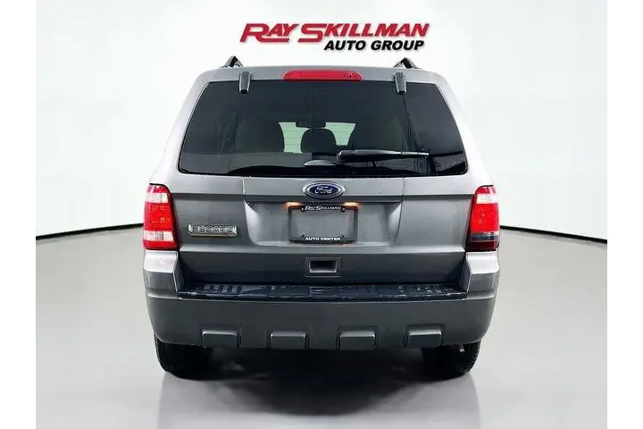 $12975 : Ford Escape 2012 XLT 4dr SUV image 6