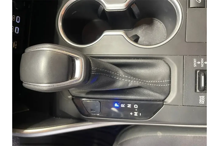 $33500 : Toyota Highlander 2023 AWD L image 9