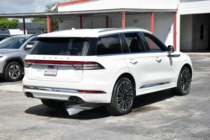$36000 : Lincoln Aviator Black Label image 7
