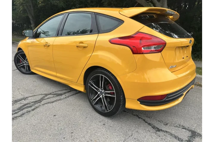 $1 : 2016 Focus ST image 7