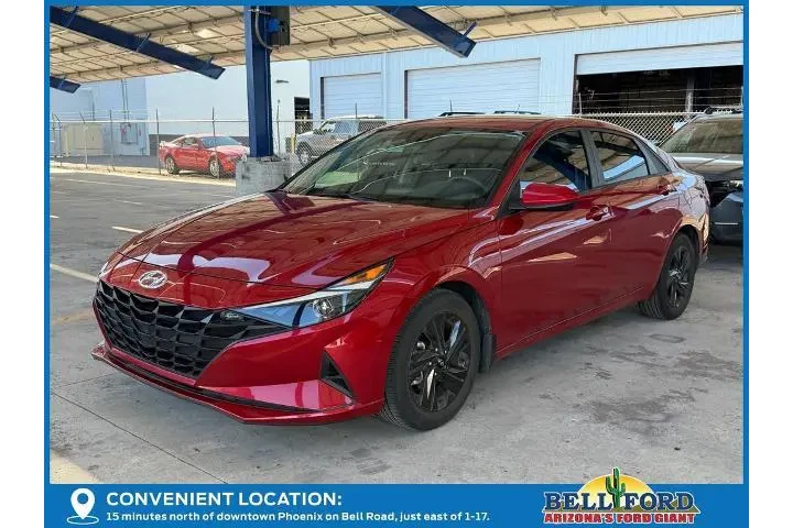 $19884 : Hyundai ELANTRA 2022 SEL 4dr image 2