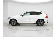 $26998 : Volvo XC60 2022 AWD B5 Momen thumbnail