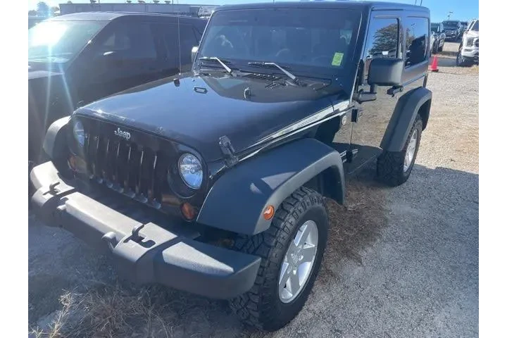 $18992 : Jeep Wrangler 2013 4x4 Sport image 1