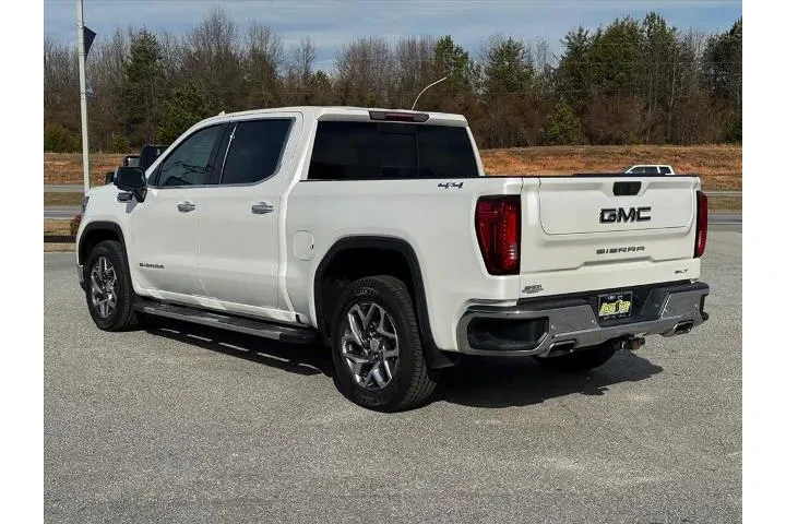 $39999 : GMC Sierra 1500 2022 4x4 SLT image 5