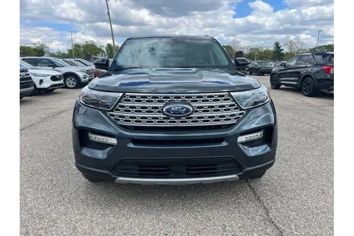 $27785 : Ford Explorer 2022 AWD Limit image 2