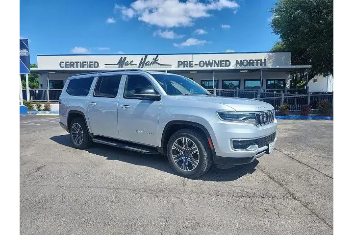 $33997 : Jeep Wagoneer L 2023 4x4 Car image 1