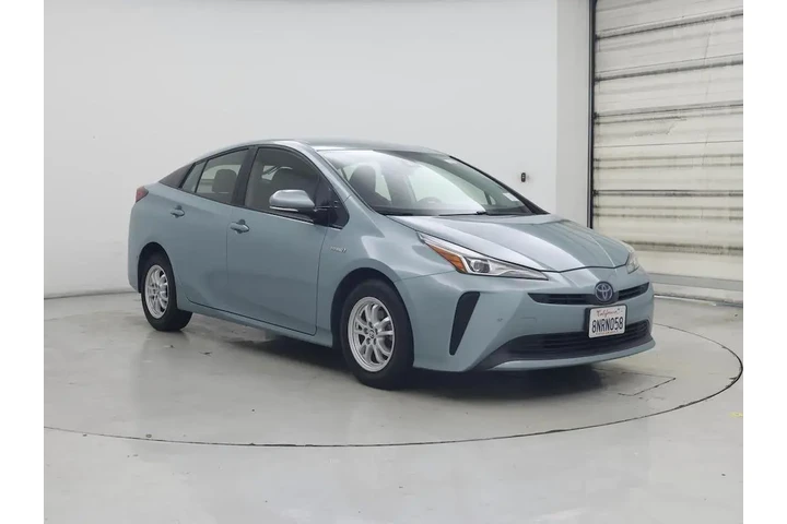 $21998 : Toyota Prius 2020 LE 4dr Hat image 1