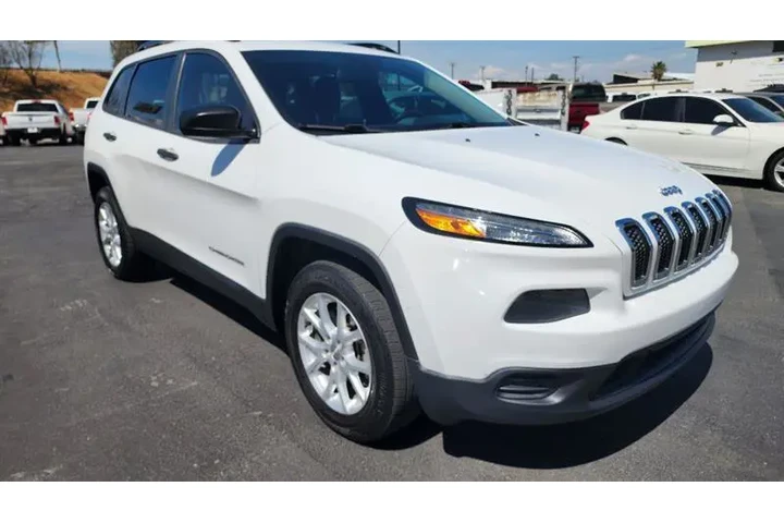 $9499 : 2016 Cherokee image 6