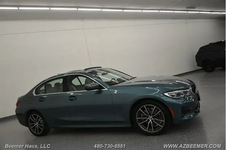$23998 : BMW 3 Series 2021 330e 4dr S image 8