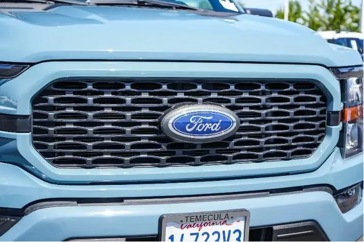 $39499 : Ford F-150 2023 4x4 Lariat 4 image 5