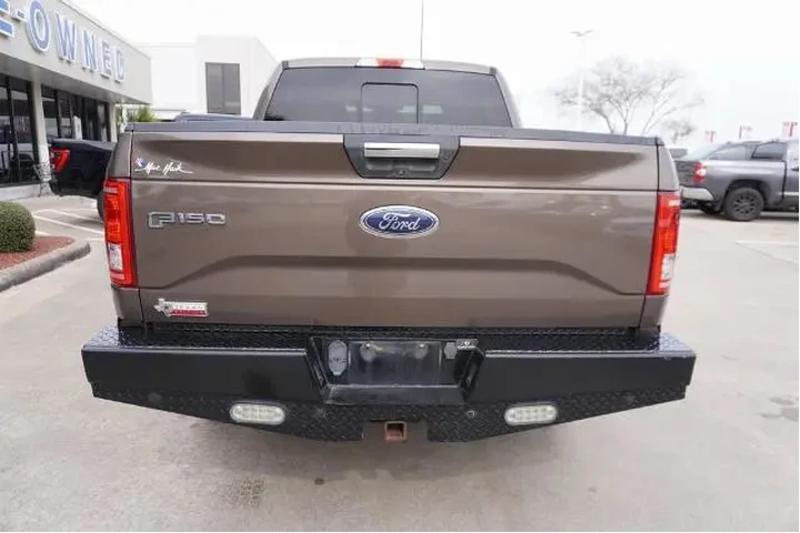 $18488 : Ford F-150 2017 4x4 XLT 4dr image 5