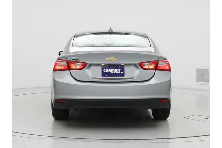 $17998 : Chevrolet Malibu 2023 LT 4dr image 6