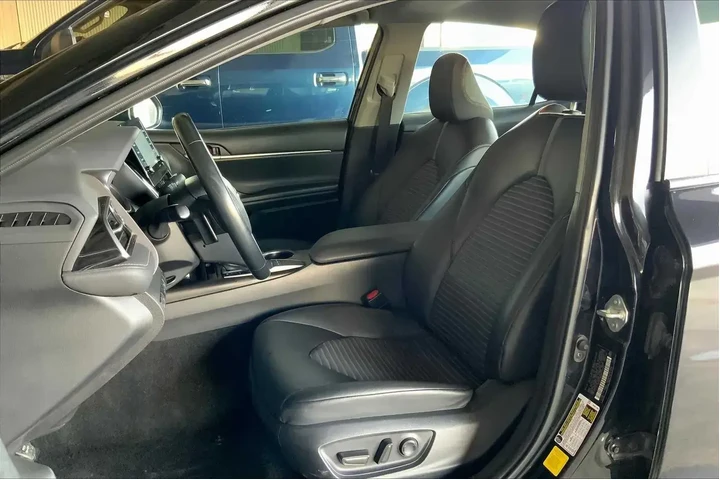 $26238 : Toyota Camry 2023 SE 4dr Sed image 7