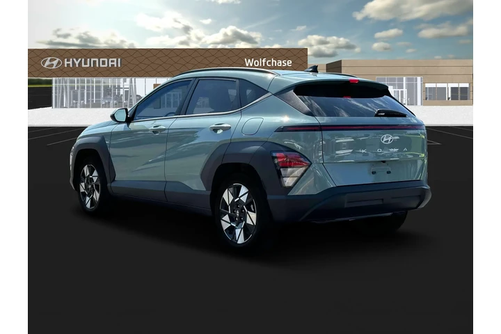 $24858 : Hyundai KONA 2024 SEL 4dr Cr image 5